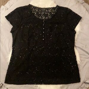 White House Black Market lace short sleeve blouse